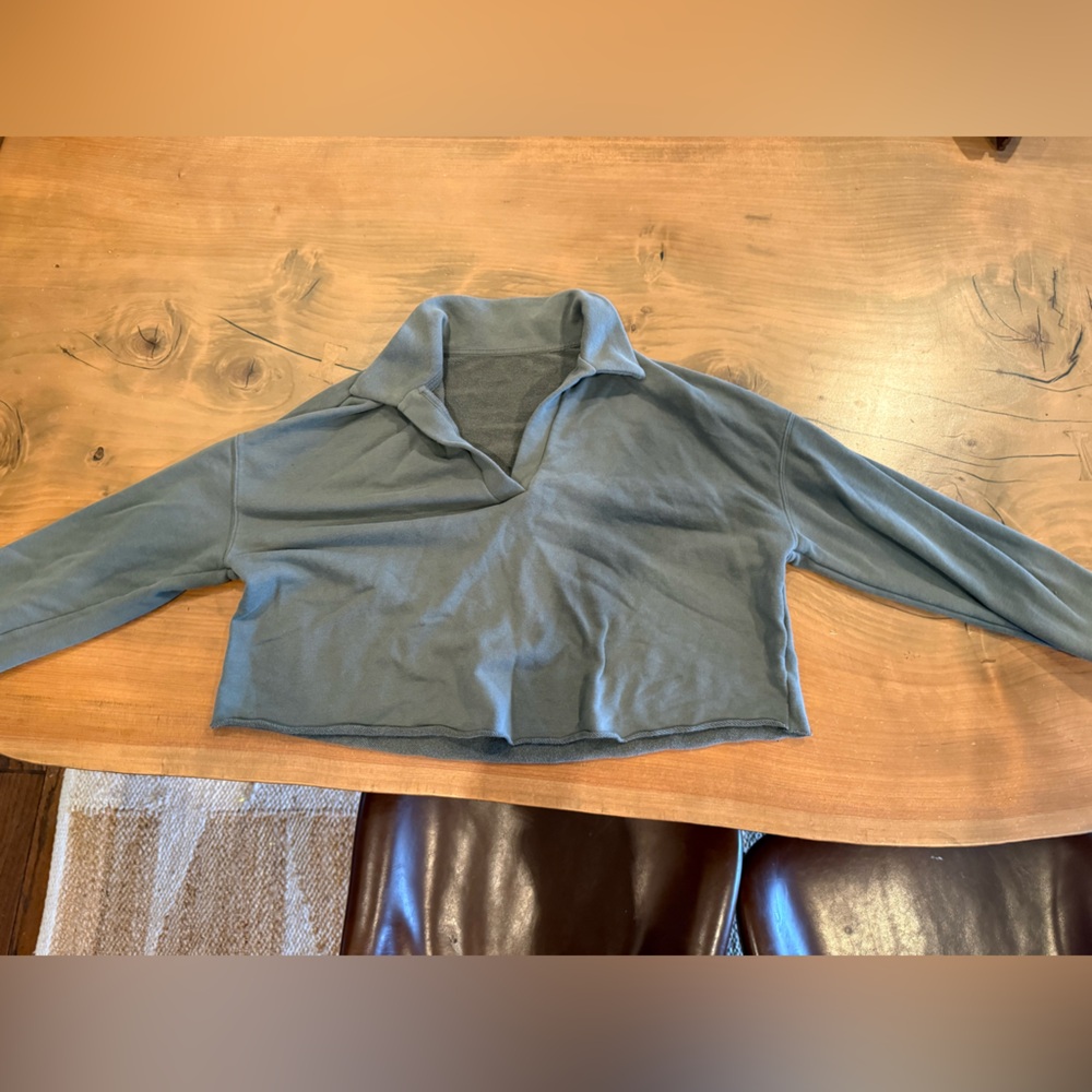 Vuori Sweatshirt
